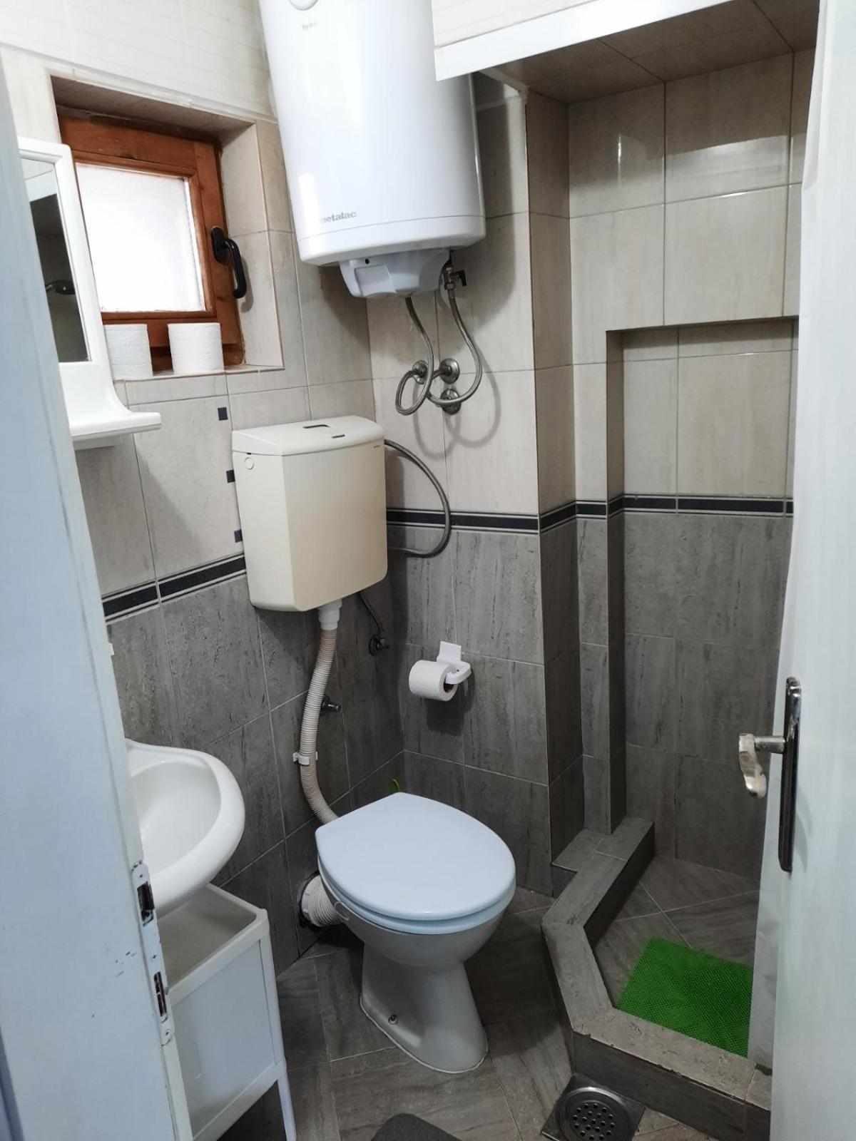Apartmani Biljana Lazic Vrnjačka Banja Exterior foto
